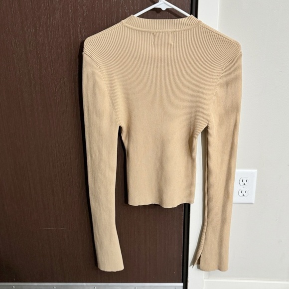 DISSH DONNA warm wheat long sleeved knit top - Picture 4 of 5